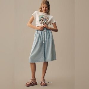 Anthropologie Pilcro Cropped PJ Wide-Leg Denim Jeans Shorts Size Medium